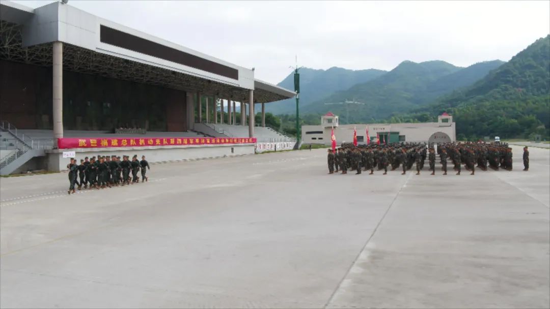 超燃！恒鸿达AI军体系统，助力军事体育运动会！
